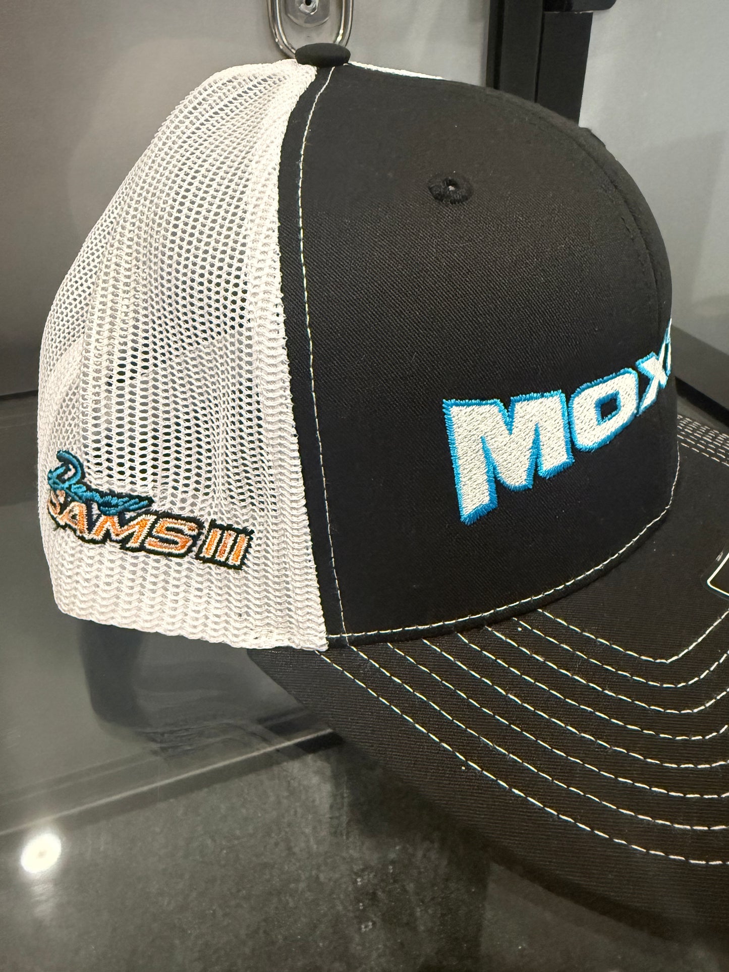 MOXZY Hat w/ Signature